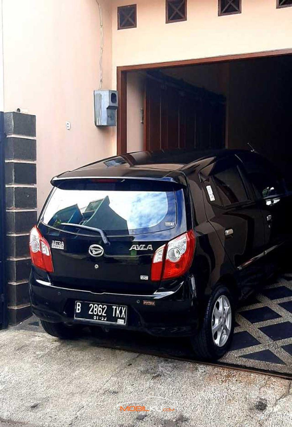 Mobil Daihatsu Ayla 2016