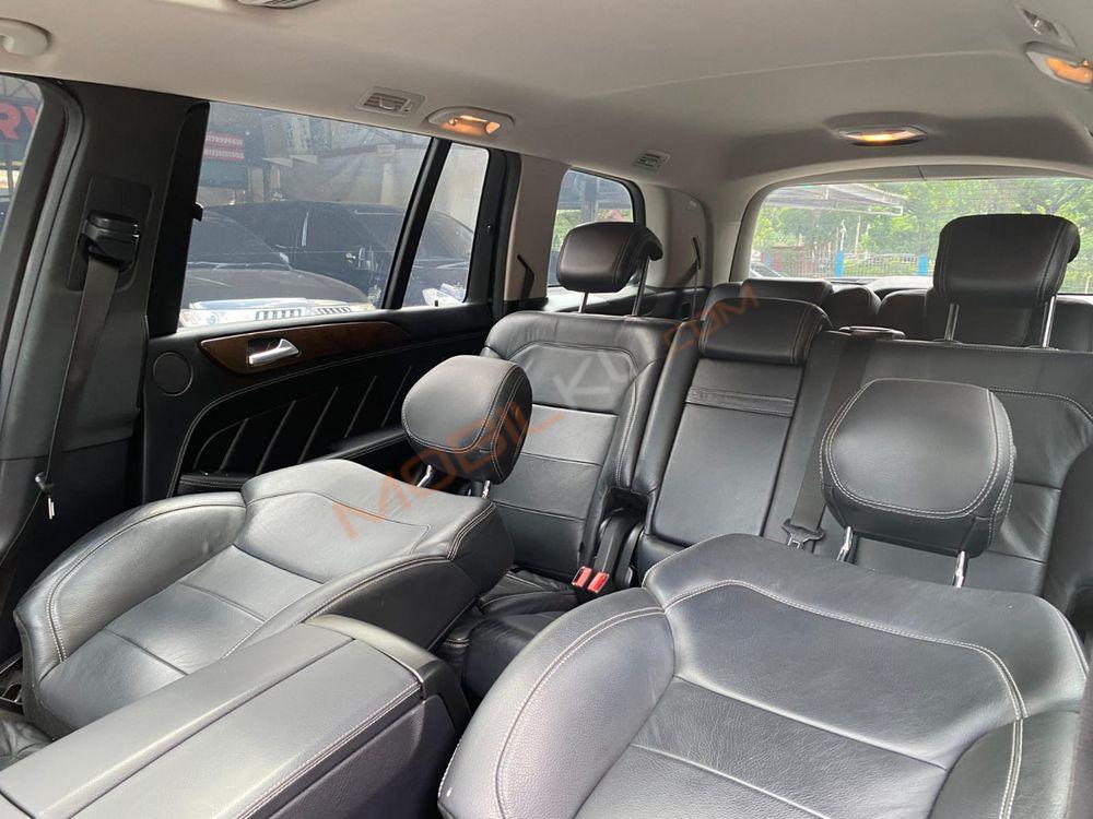 Mobil Mercedes-Benz GL 2016