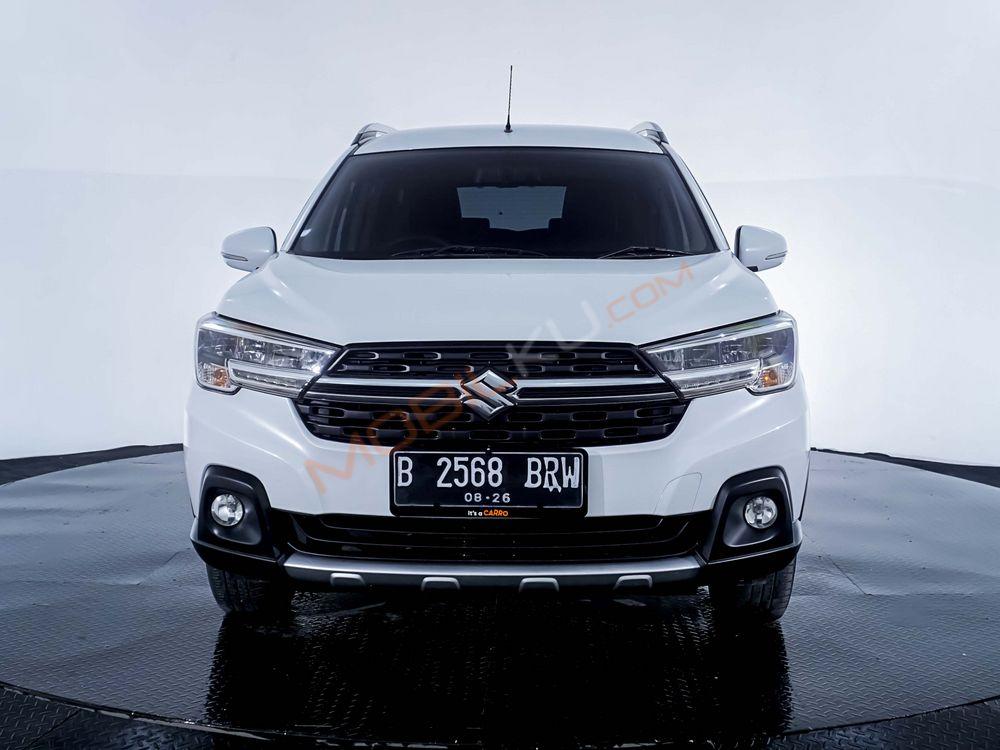 Mobil Suzuki XL7 2021