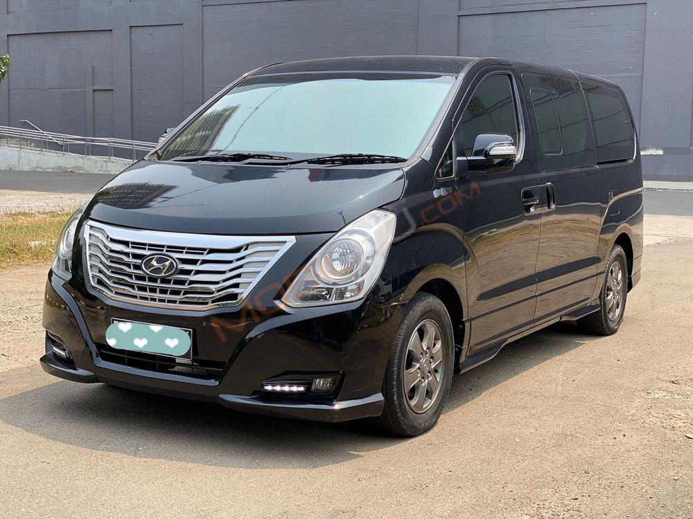 Mobil Hyundai H-1 2017