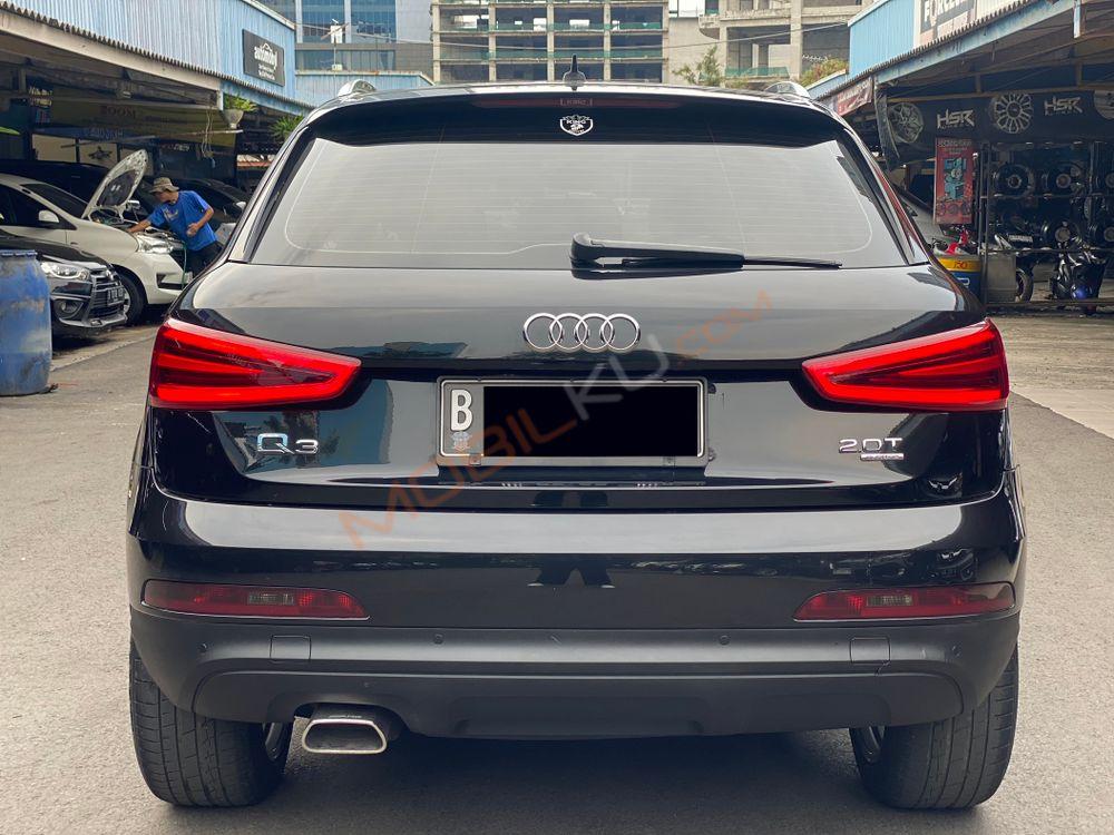 Mobil Audi Q3 2014