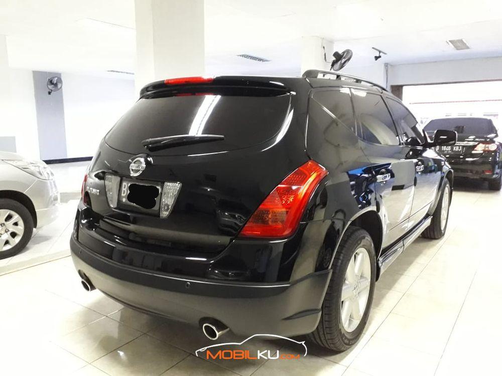 Mobil Nissan Murano 2008