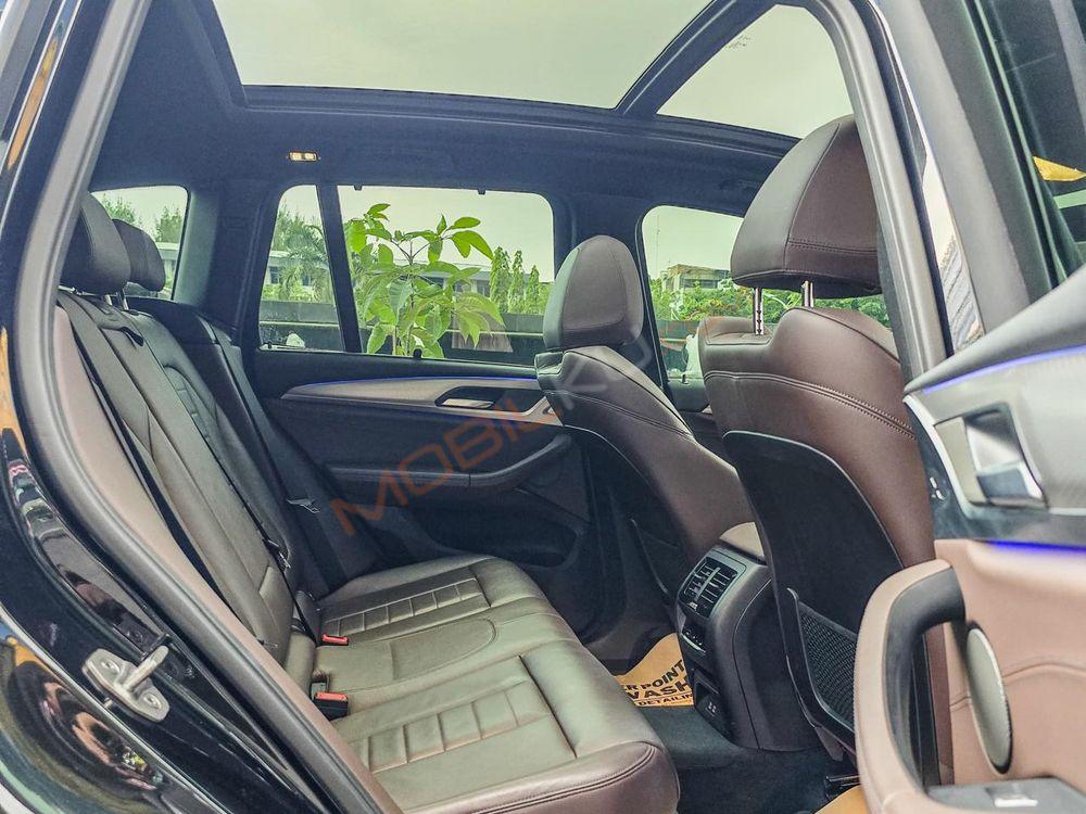 Mobil BMW X3 2021