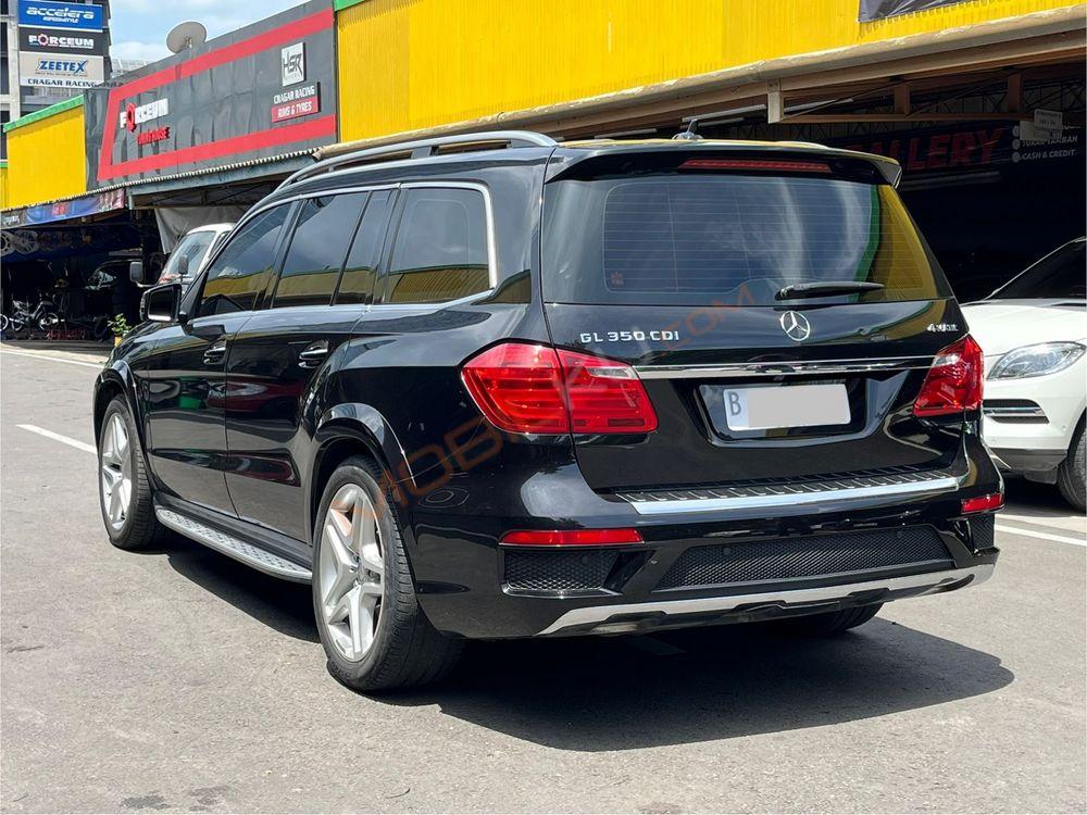 Mobil Mercedes-Benz GL 2013