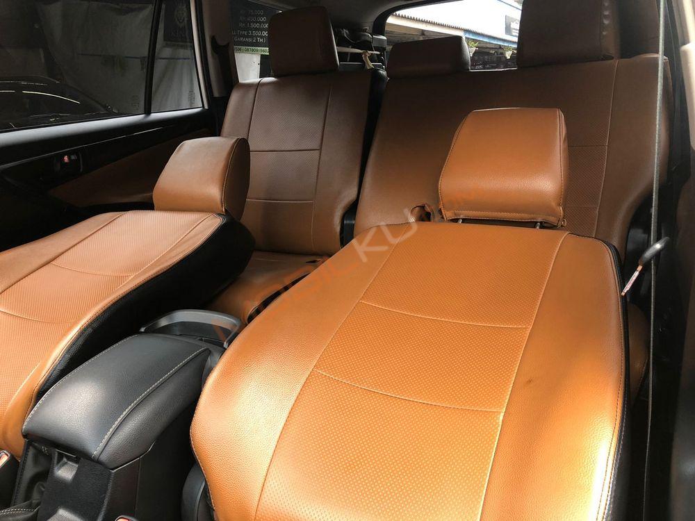 Mobil Toyota Kijang Innova 2020