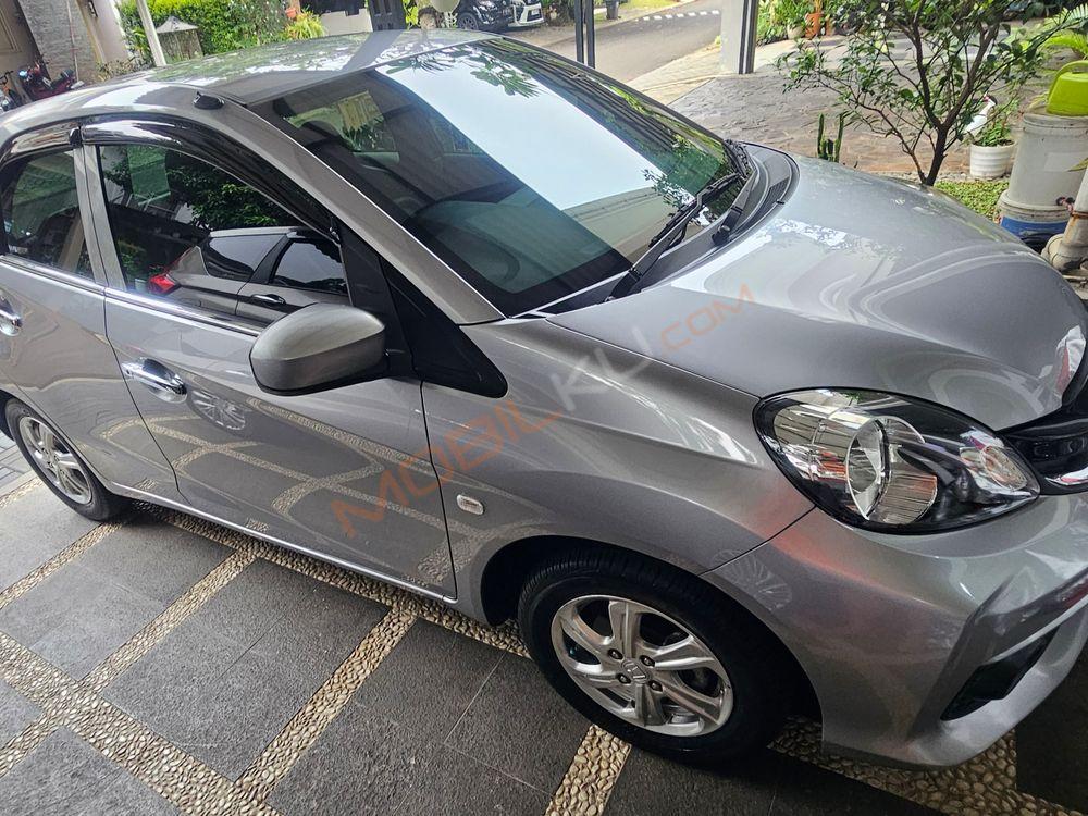Mobil Honda Brio 2017
