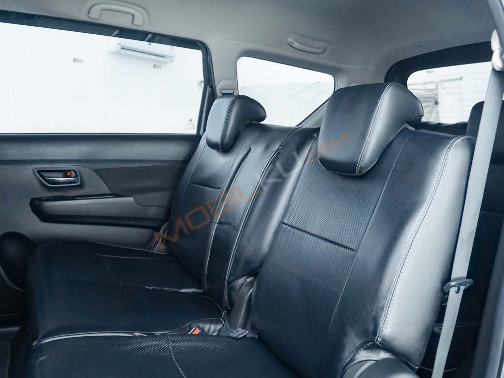 Mobil Suzuki Ertiga 2023