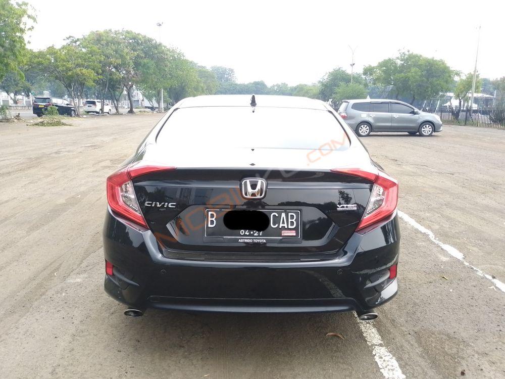 Mobil Honda Civic Sedan 2017