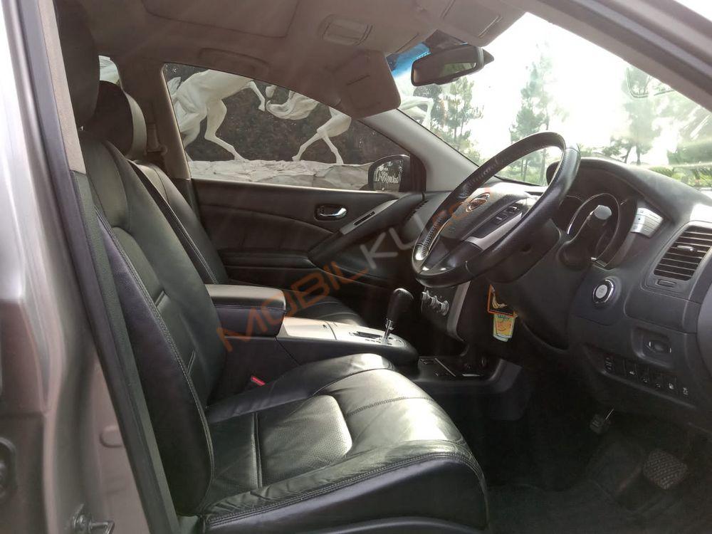 Mobil Nissan Murano 2012