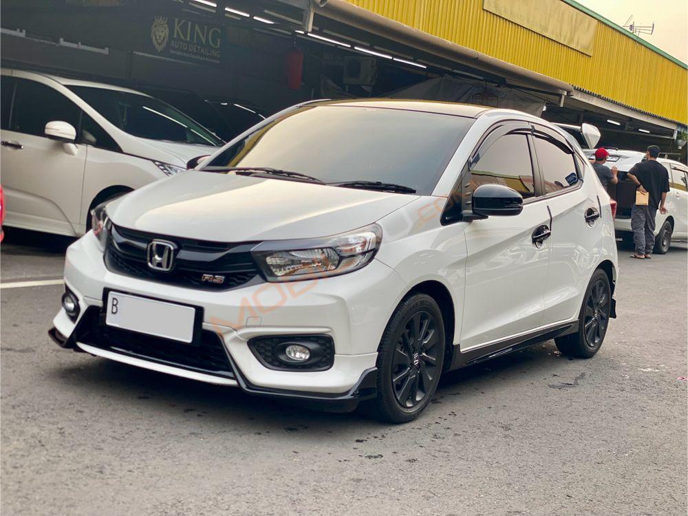Mobil Honda Brio 2023