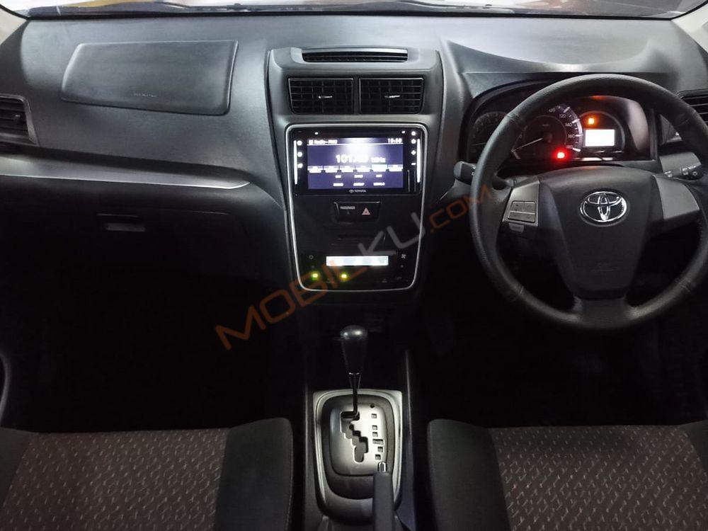 Mobil Toyota Avanza 2020