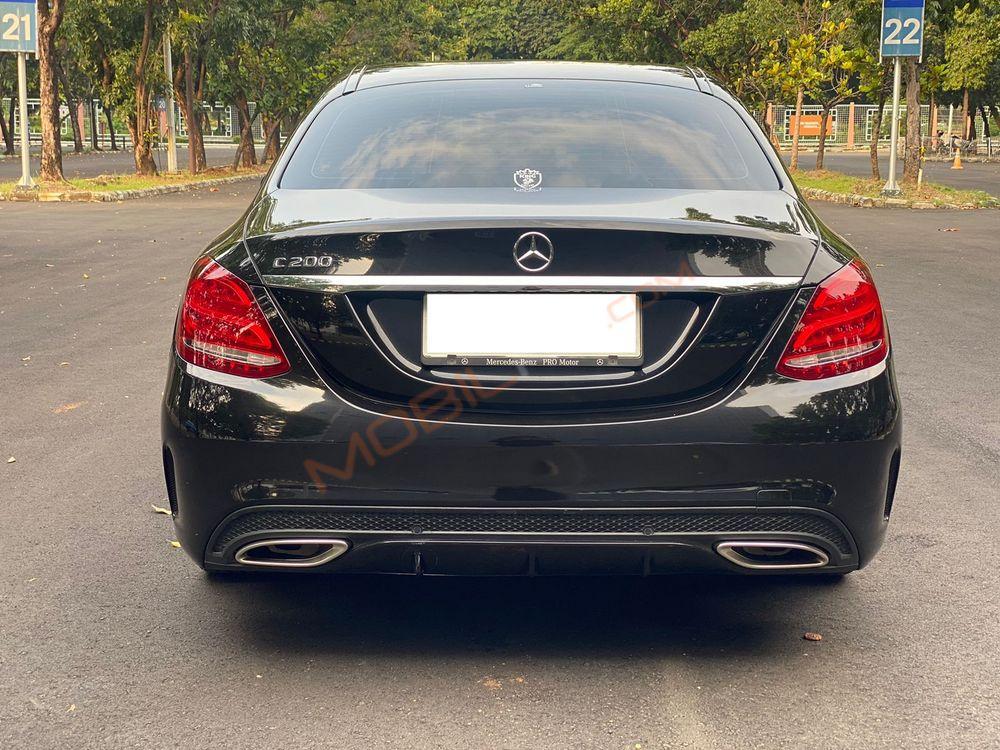 Mobil Mercedes-Benz C-Class 2018