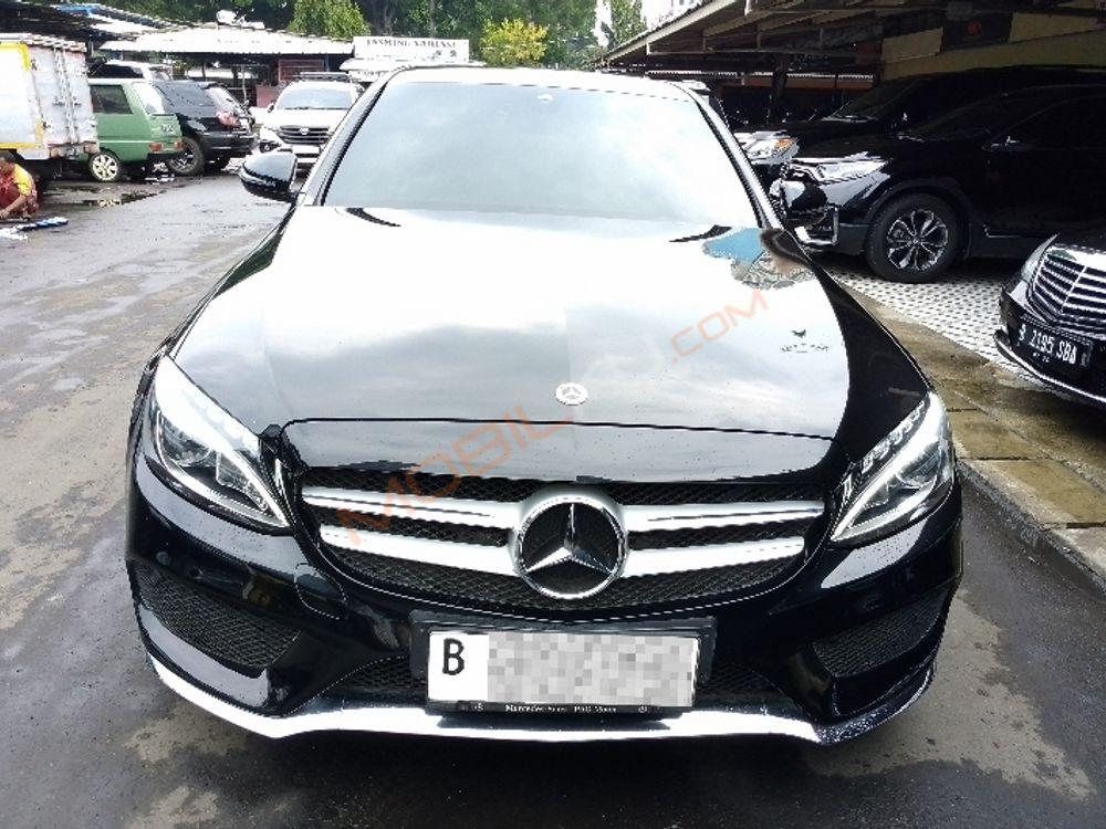 Mobil Mercedes-Benz C-Class 2018