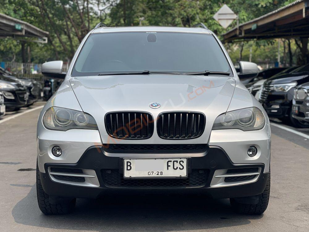 Mobil BMW X5 2008