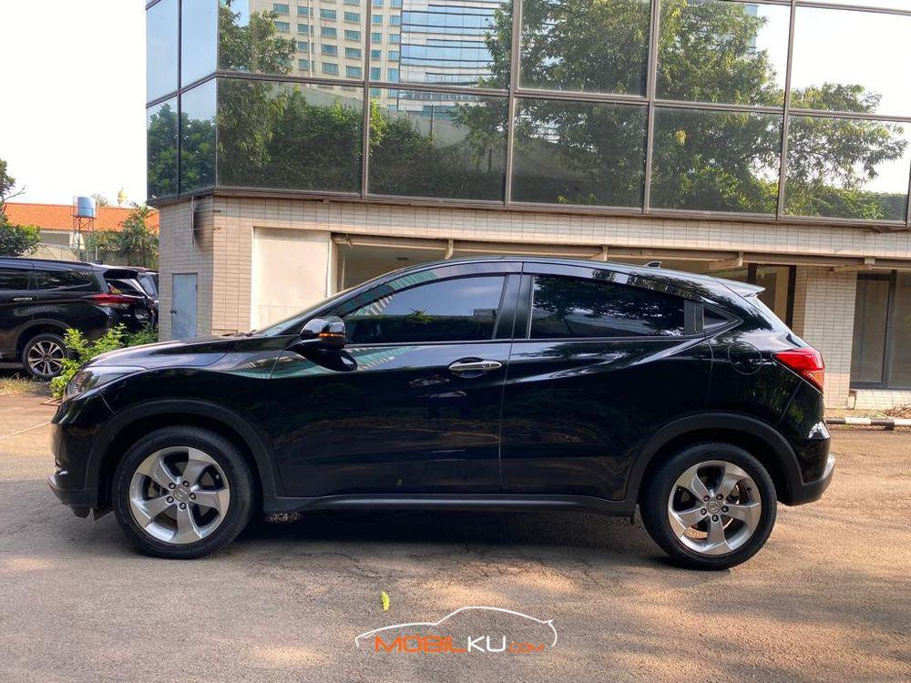 Mobil Honda HR-V 2018