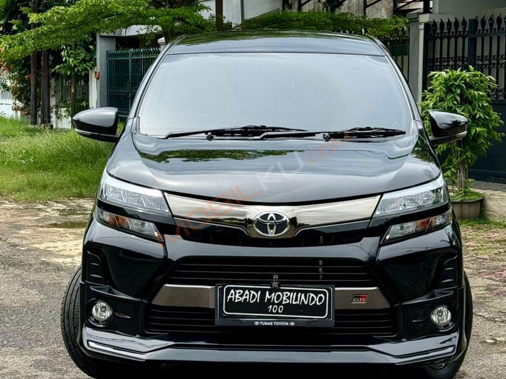 Mobil Toyota Avanza 2021