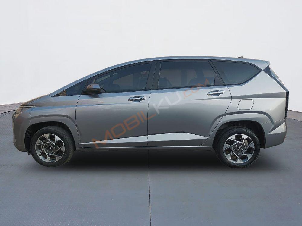 Mobil Hyundai Stargazer 2022