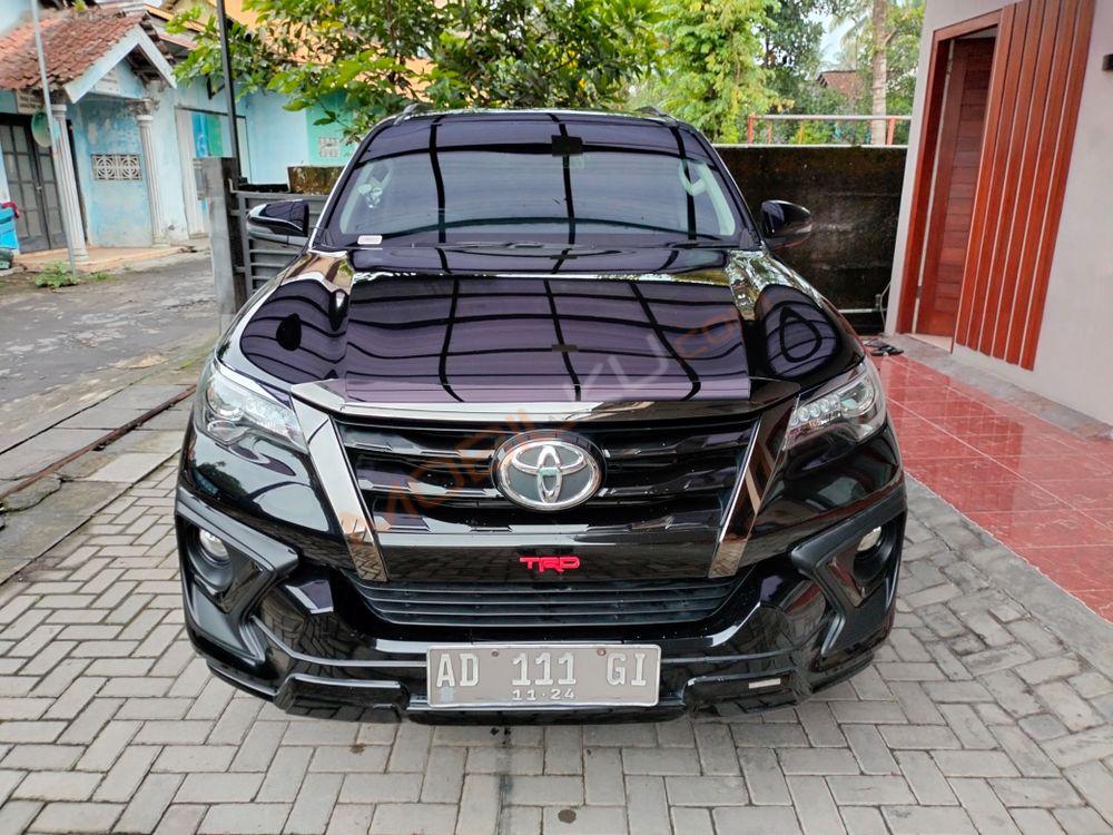 Mobil Toyota Fortuner 2019
