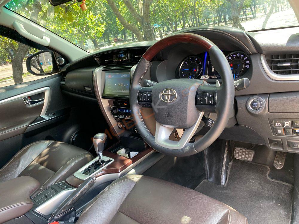 Mobil Toyota Fortuner 2018
