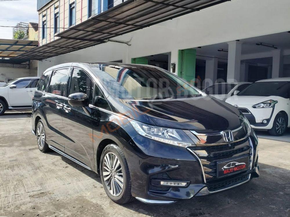 Mobil Honda Odyssey 2019