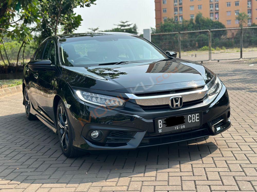 Mobil Honda Civic Sedan 2017