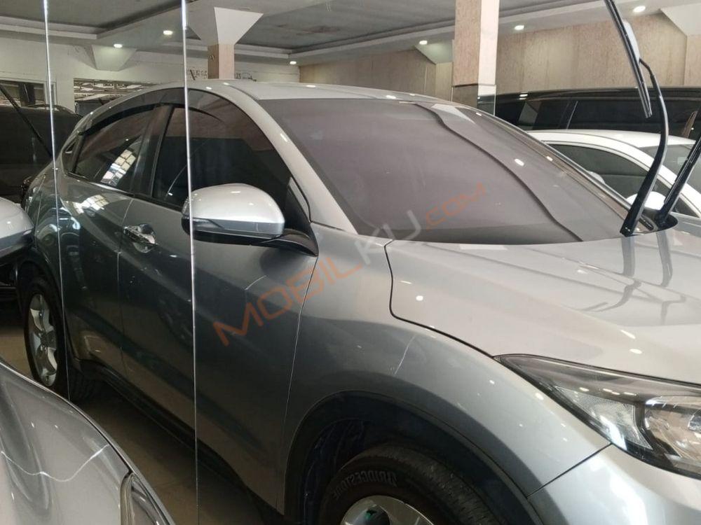 Mobil Honda HR-V 2016