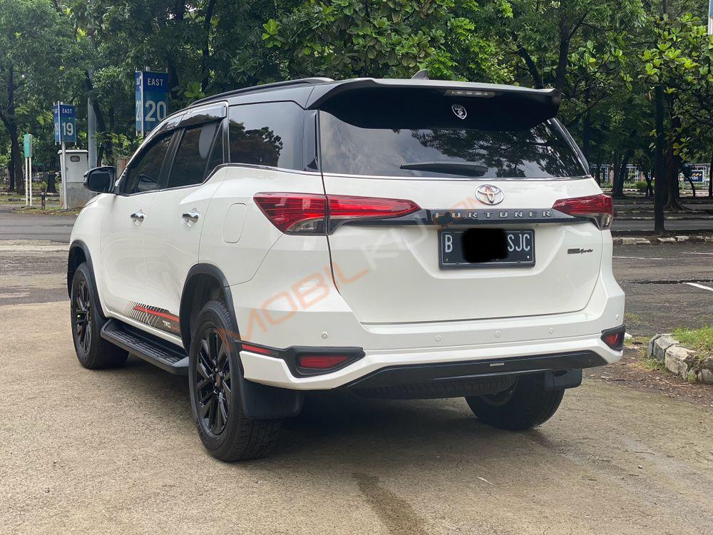 Mobil Toyota Fortuner 2020