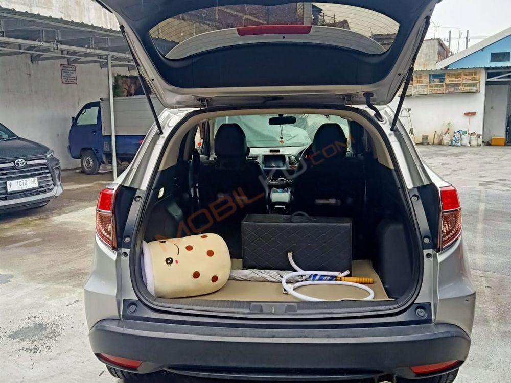 Mobil Honda HR-V 2015