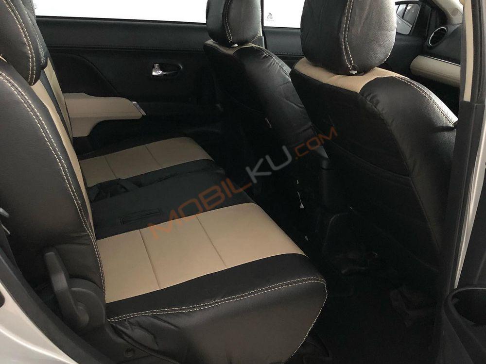 Mobil Toyota Rush 2020