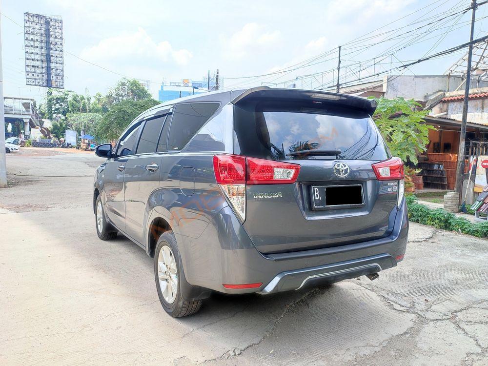 Mobil Toyota Kijang Innova 2019