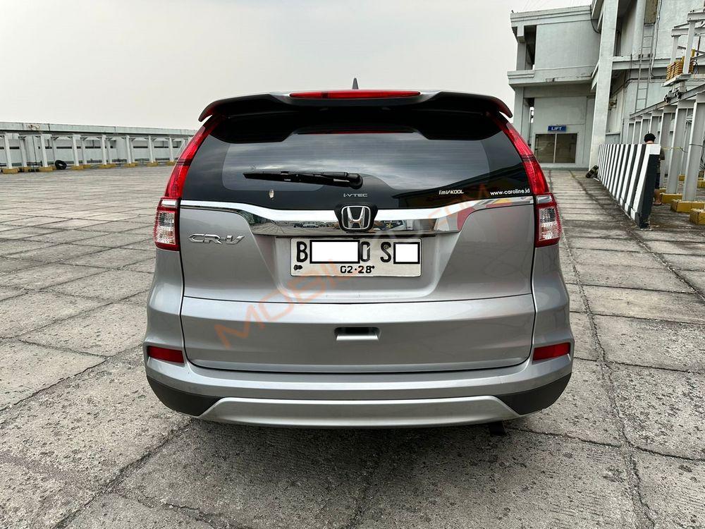 Mobil Honda CR-V 2016