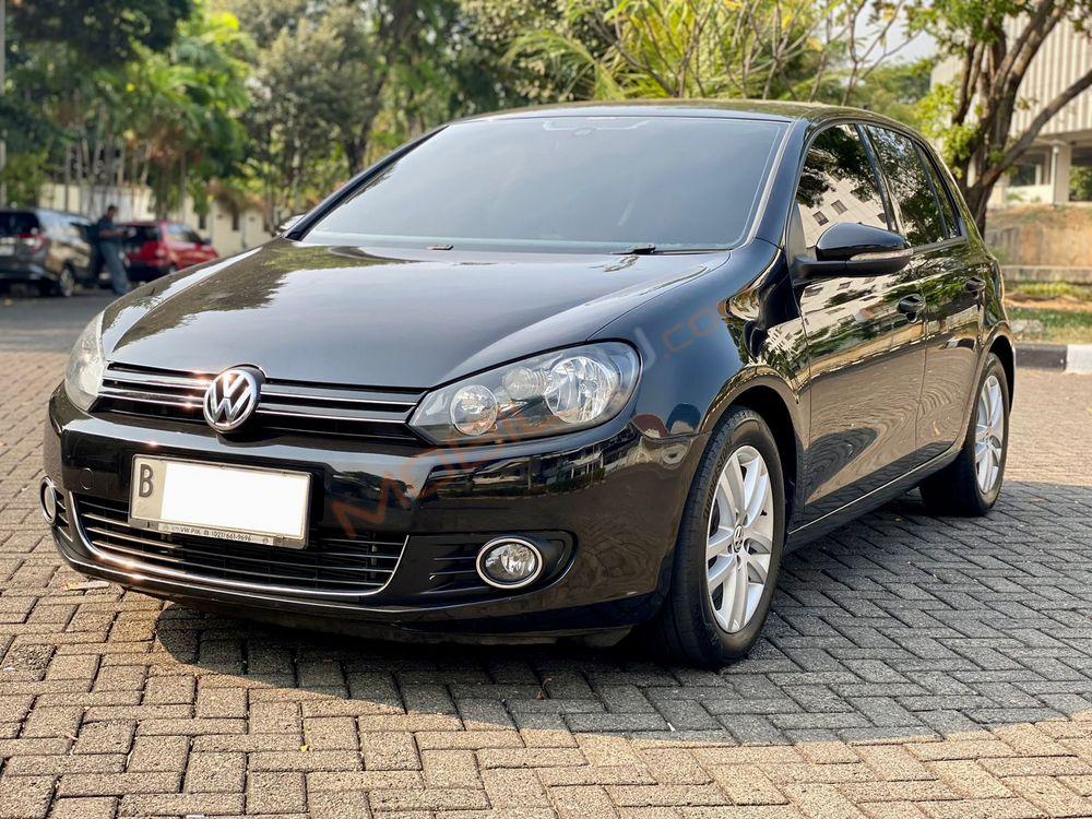 Mobil Volkswagen Golf 2013