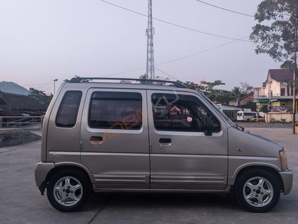 Mobil Suzuki Karimun Estilo 2003