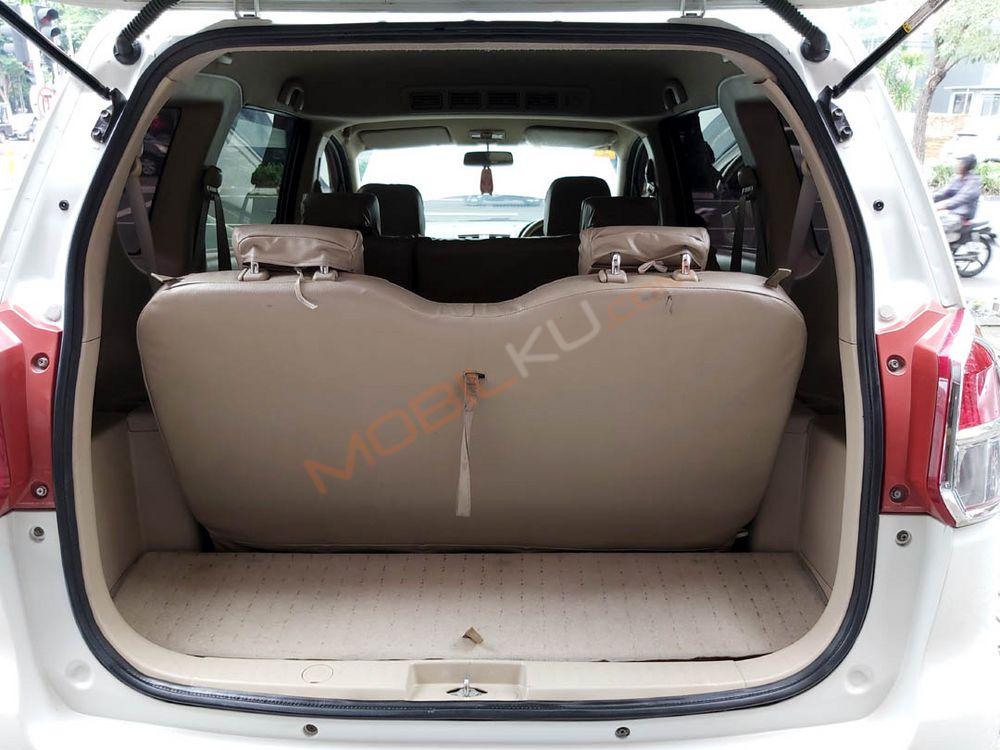 Mobil Suzuki Ertiga 2015