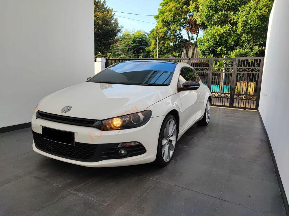 Mobil Volkswagen Scirocco 2011