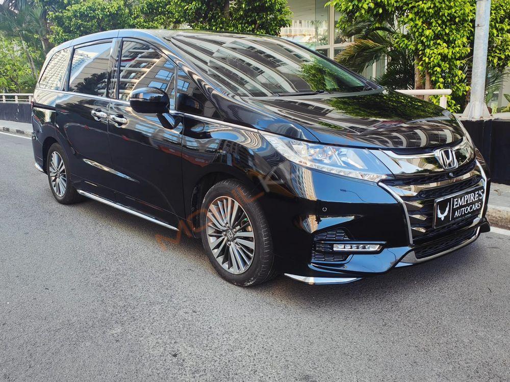 Mobil Honda Odyssey 2018