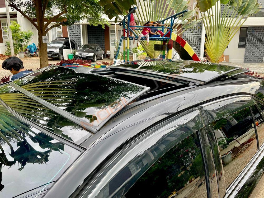 Mobil Toyota Harrier 2005