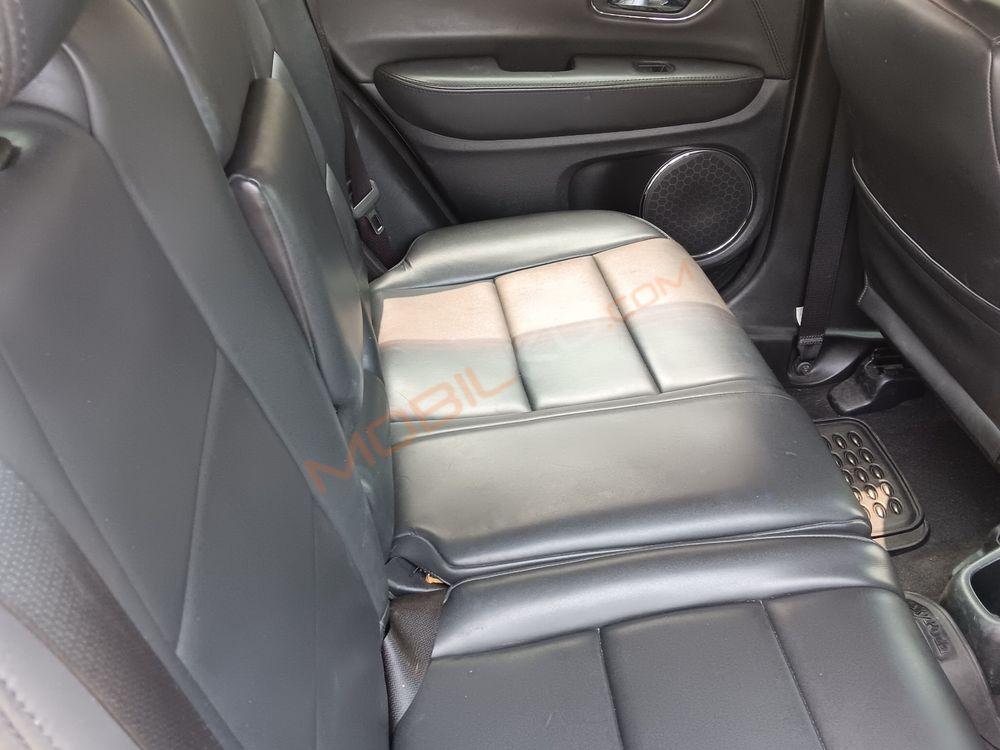 Mobil Honda HR-V 2015