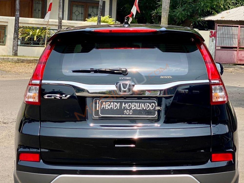 Mobil Honda CR-V 2016