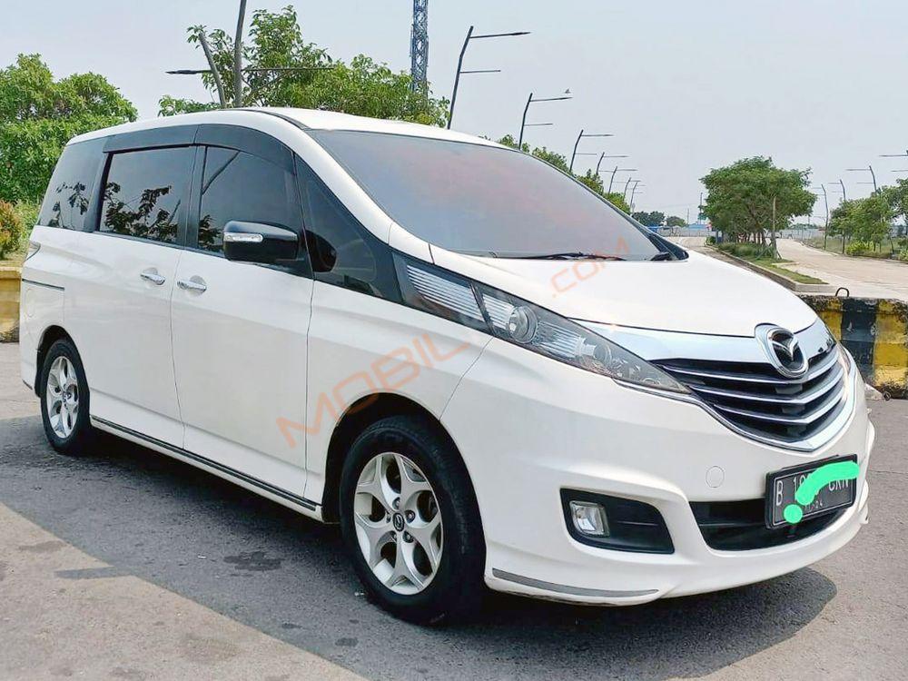 Mobil Mazda Biante 2014