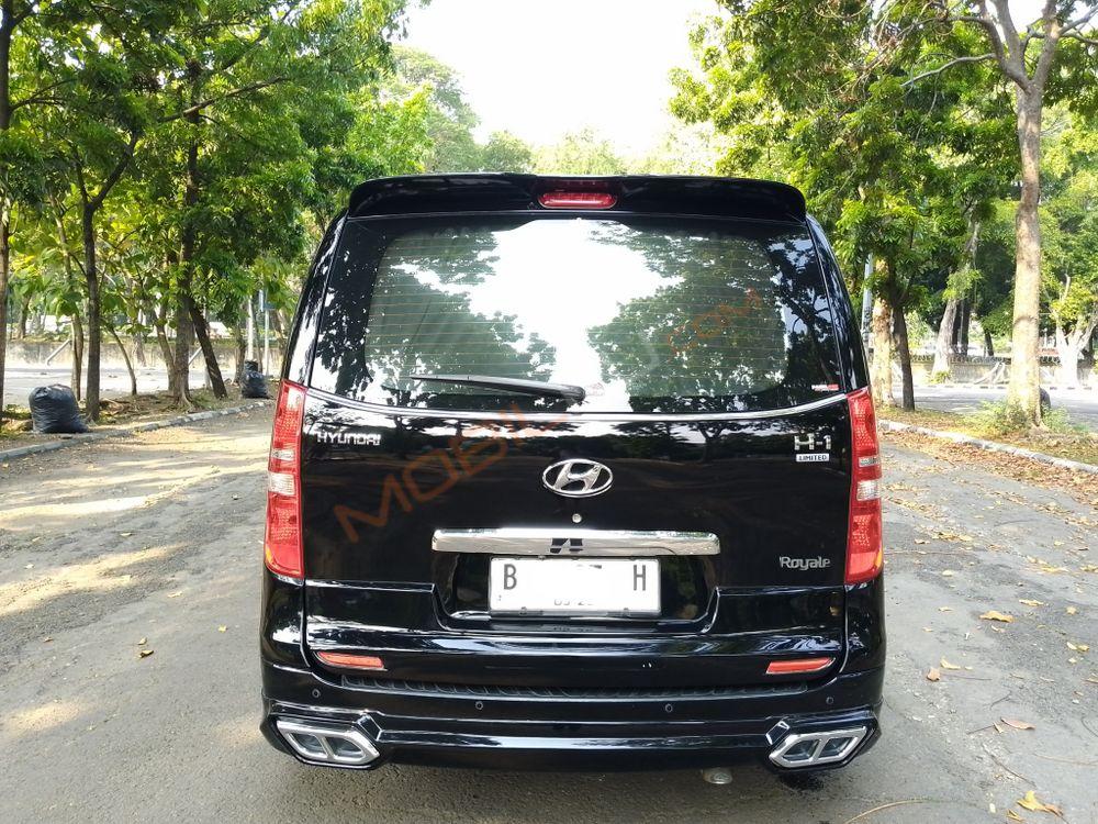 Mobil Hyundai H-1 2018