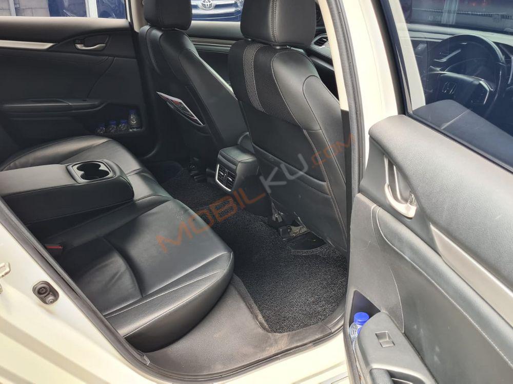 Mobil Honda Civic Sedan 2019
