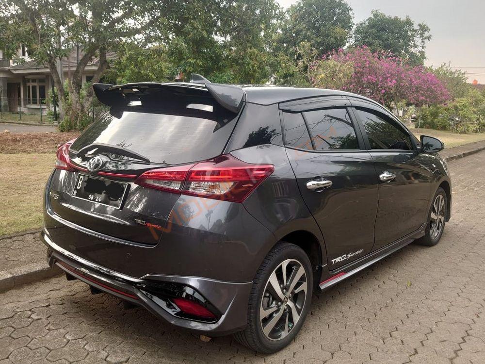 Mobil Toyota Yaris 2019