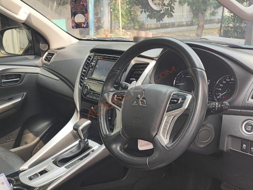 Mobil Mitsubishi Pajero Sport 2018