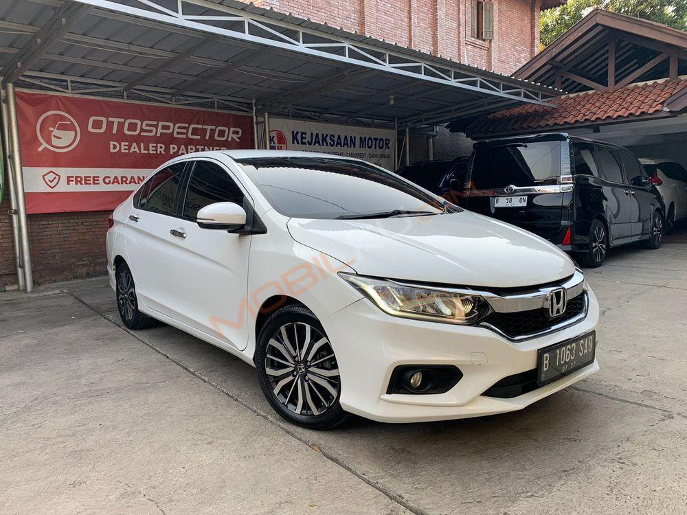 Mobil Honda City Sedan 2017