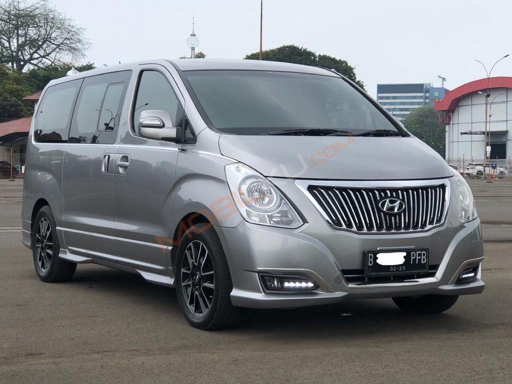 Mobil Hyundai H-1 2018