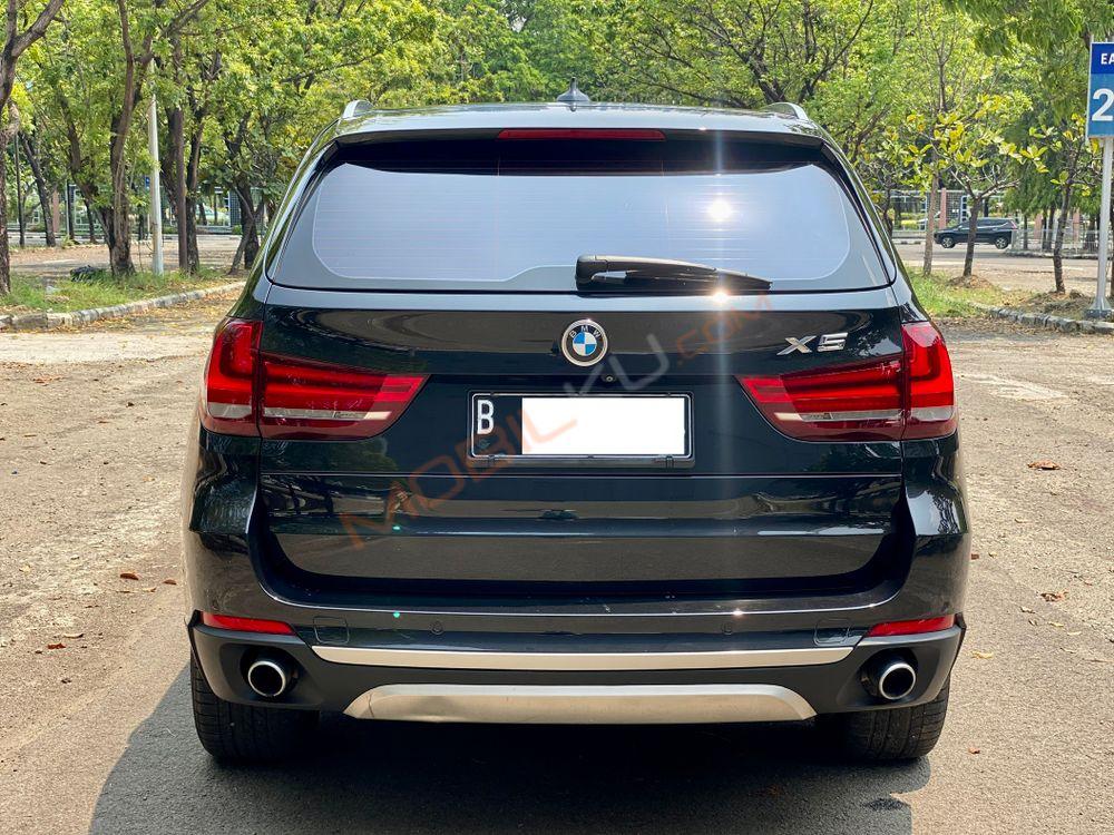 Mobil BMW X5 2015