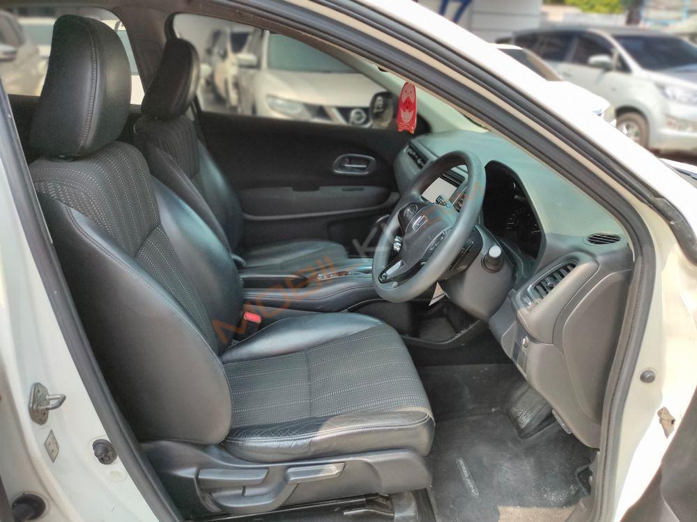 Mobil Honda HR-V 2016