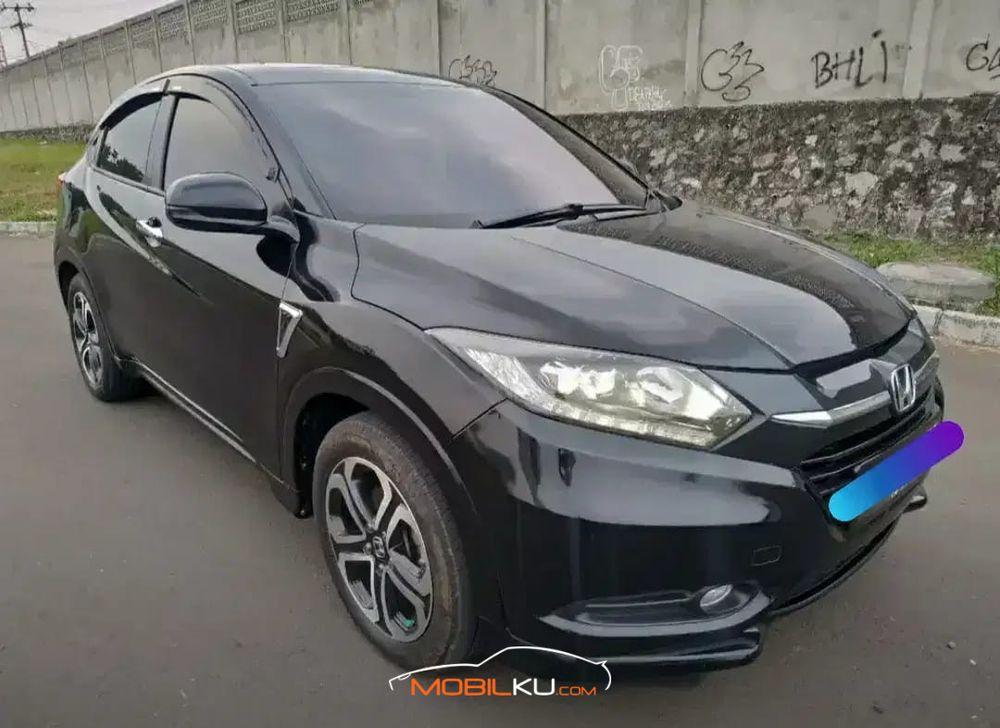 Mobil Honda HR-V 2016