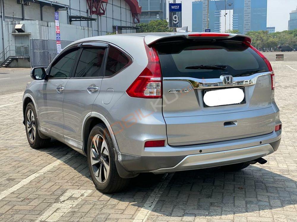 Mobil Honda CR-V 2017